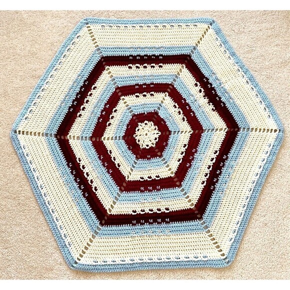 Handmade Hexagon Afghan Throw Tablecloth Blue Burgundy Dresser Lounge Vintage - Picture 1 of 7